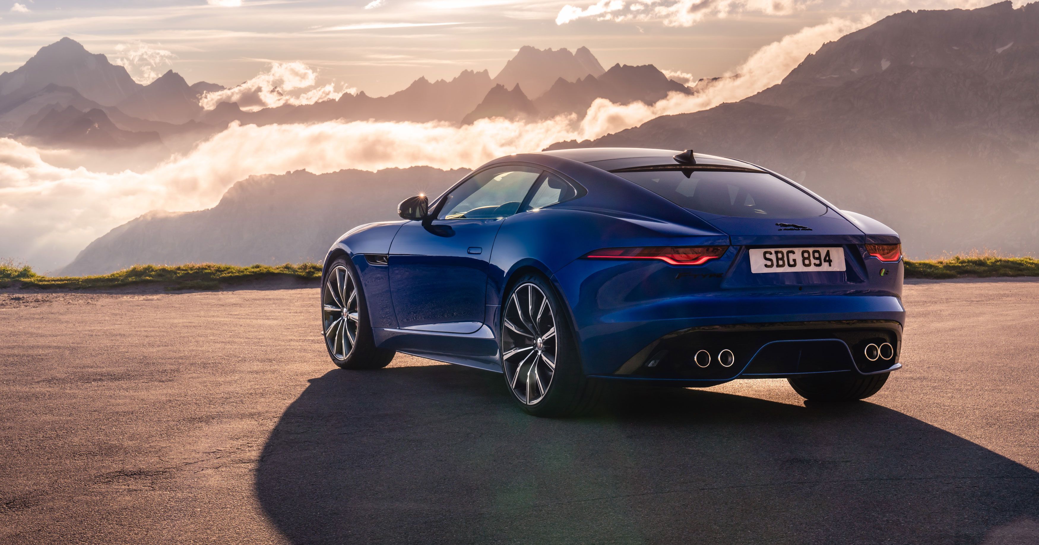 The Jaguar F Type Flaunts A New Face But Still Burbles And Coughs