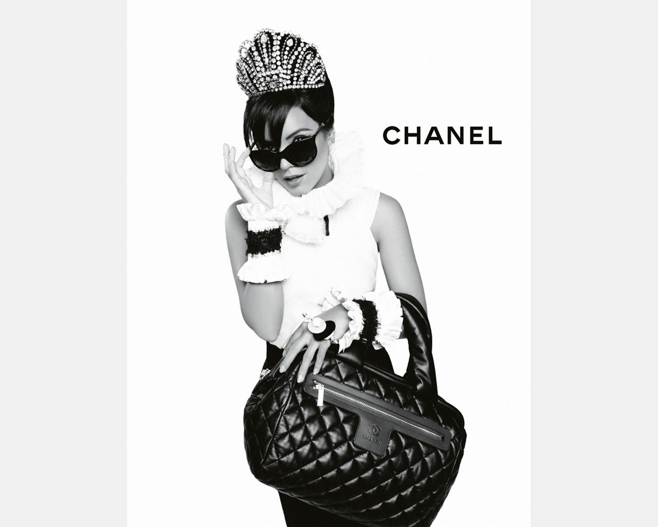 Chanel Bag Wallpapers - Wallpaper Cave