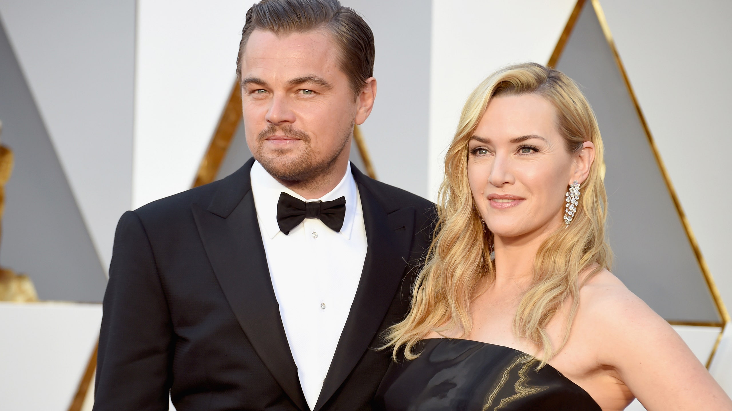 Kate Winslet Wears Confusing Hairstyle
