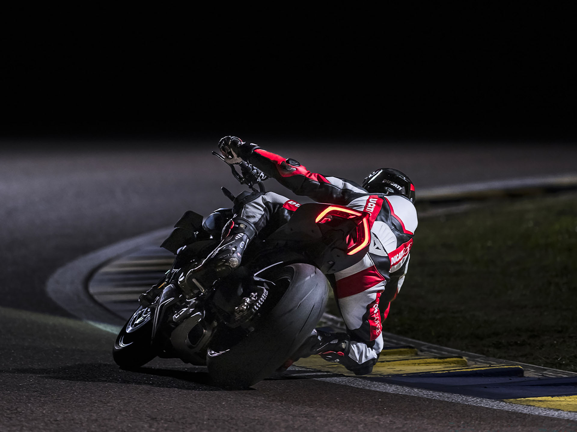 New 2023 Ducati Streetfighter V4 S Motorcycles in Columbus, OH