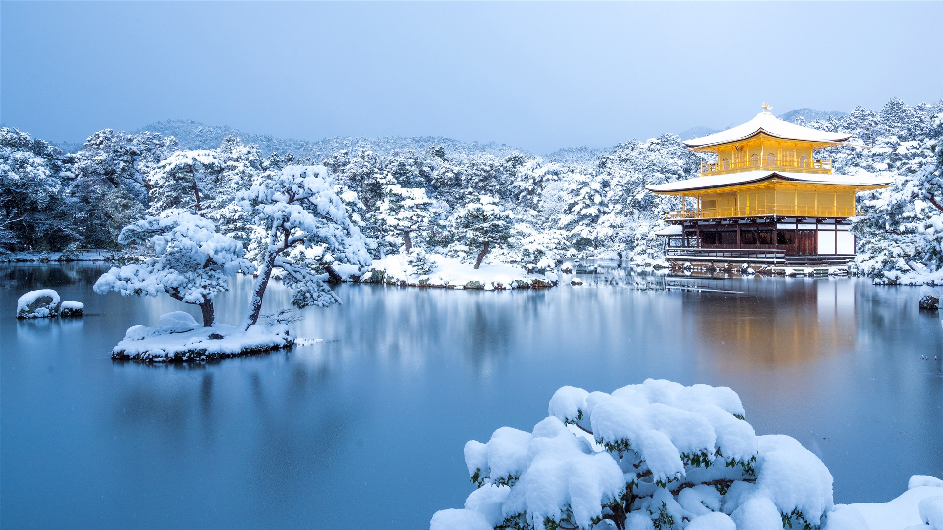 Kinkakuji Temple Winter Kyoto Japan