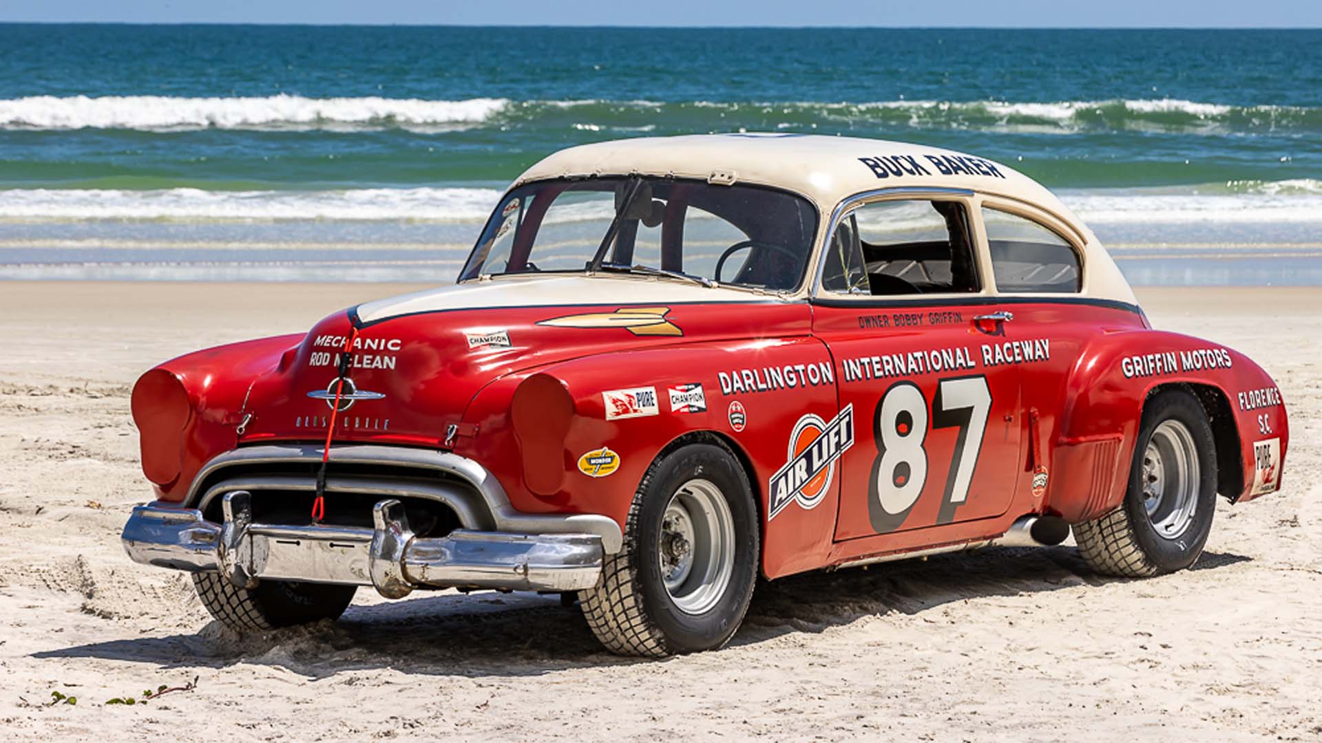Oldsmobile Rocket 88 Added To Motorsports Hall of Fame