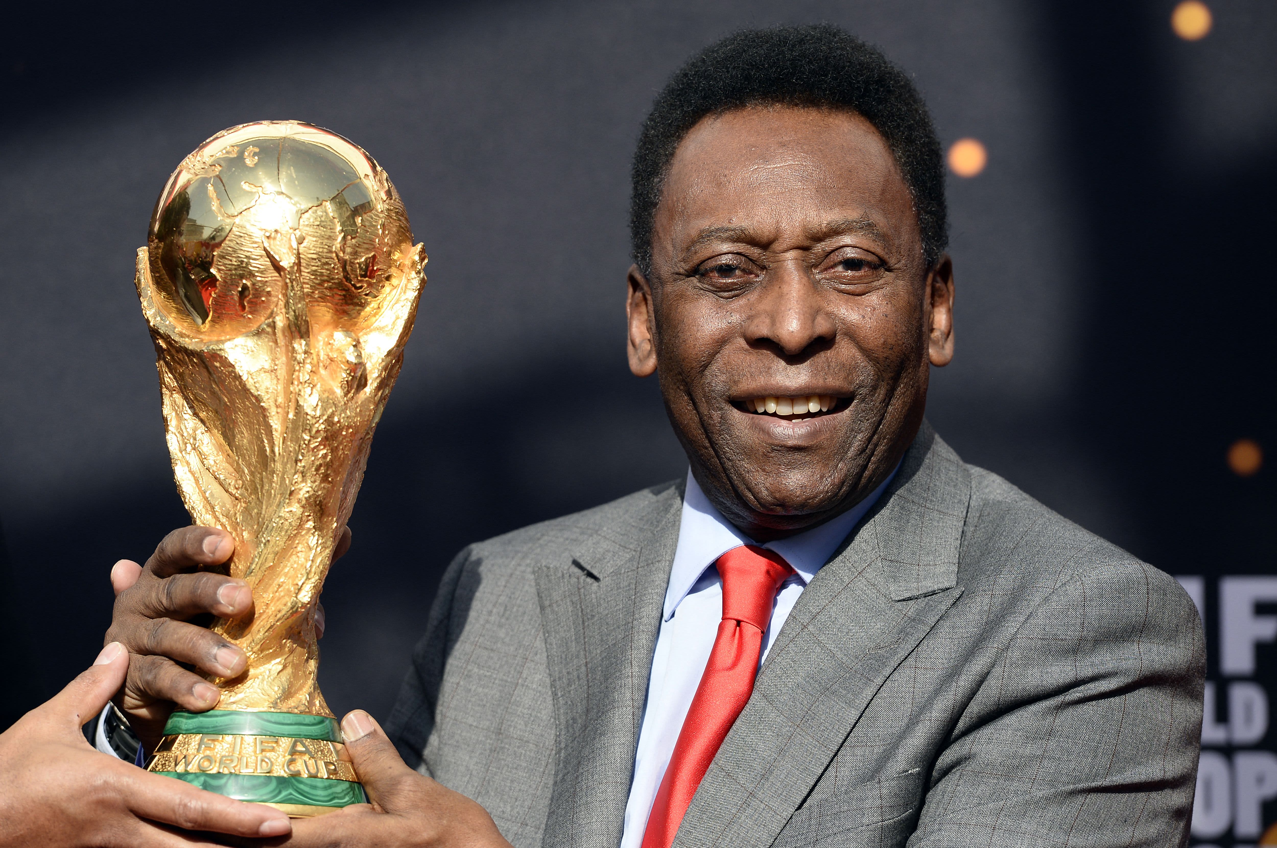 Pelé, Brazilian Soccer Star And 3 Time World Cup Winner, Dies