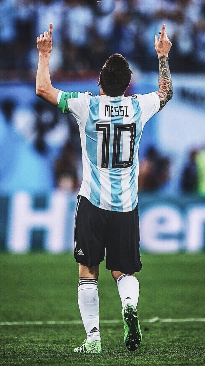 Download Messi Argentina Praising God Wallpaper