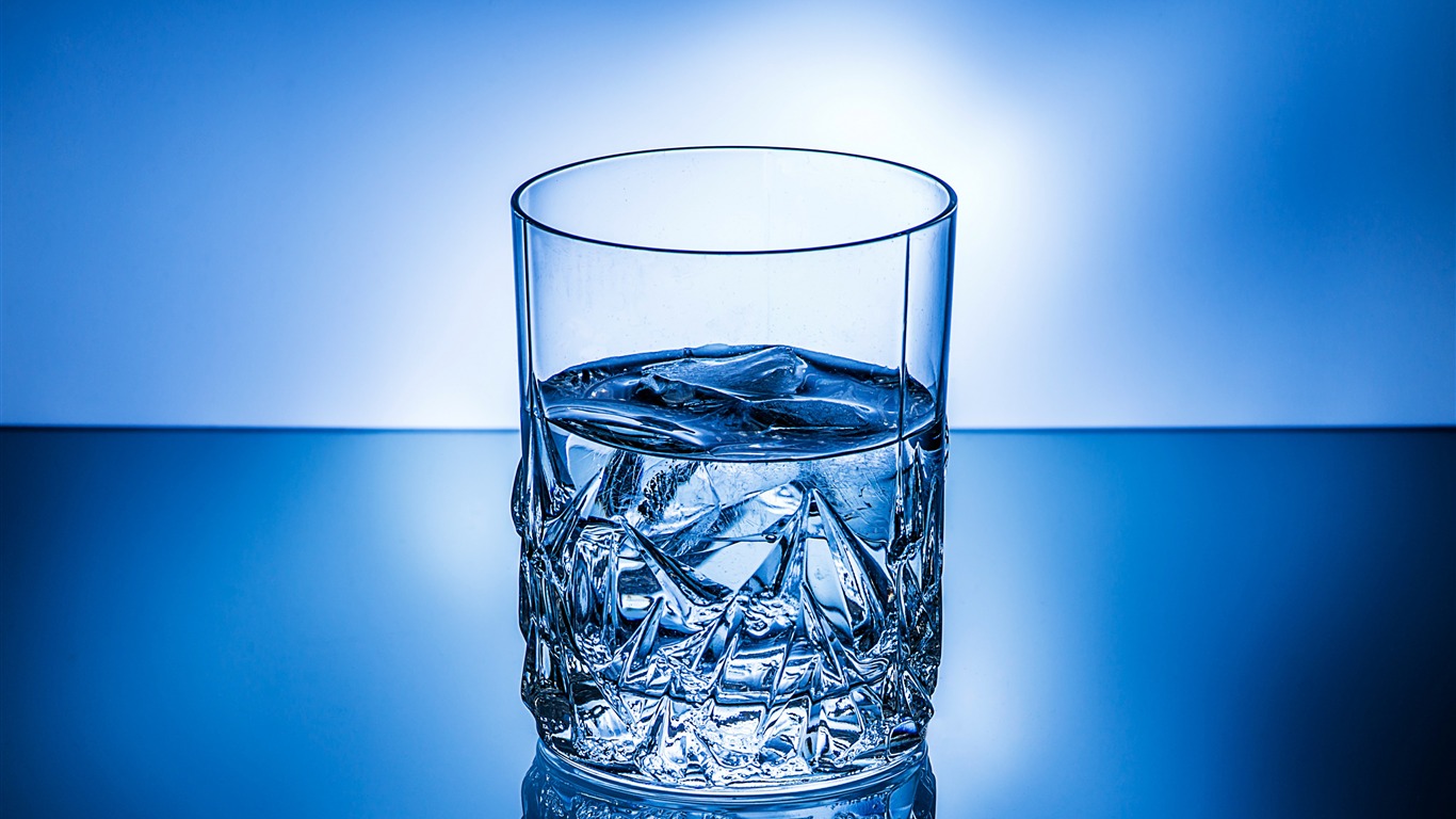 Ice Water Glass Cup Blue For Your XFCE Desktop