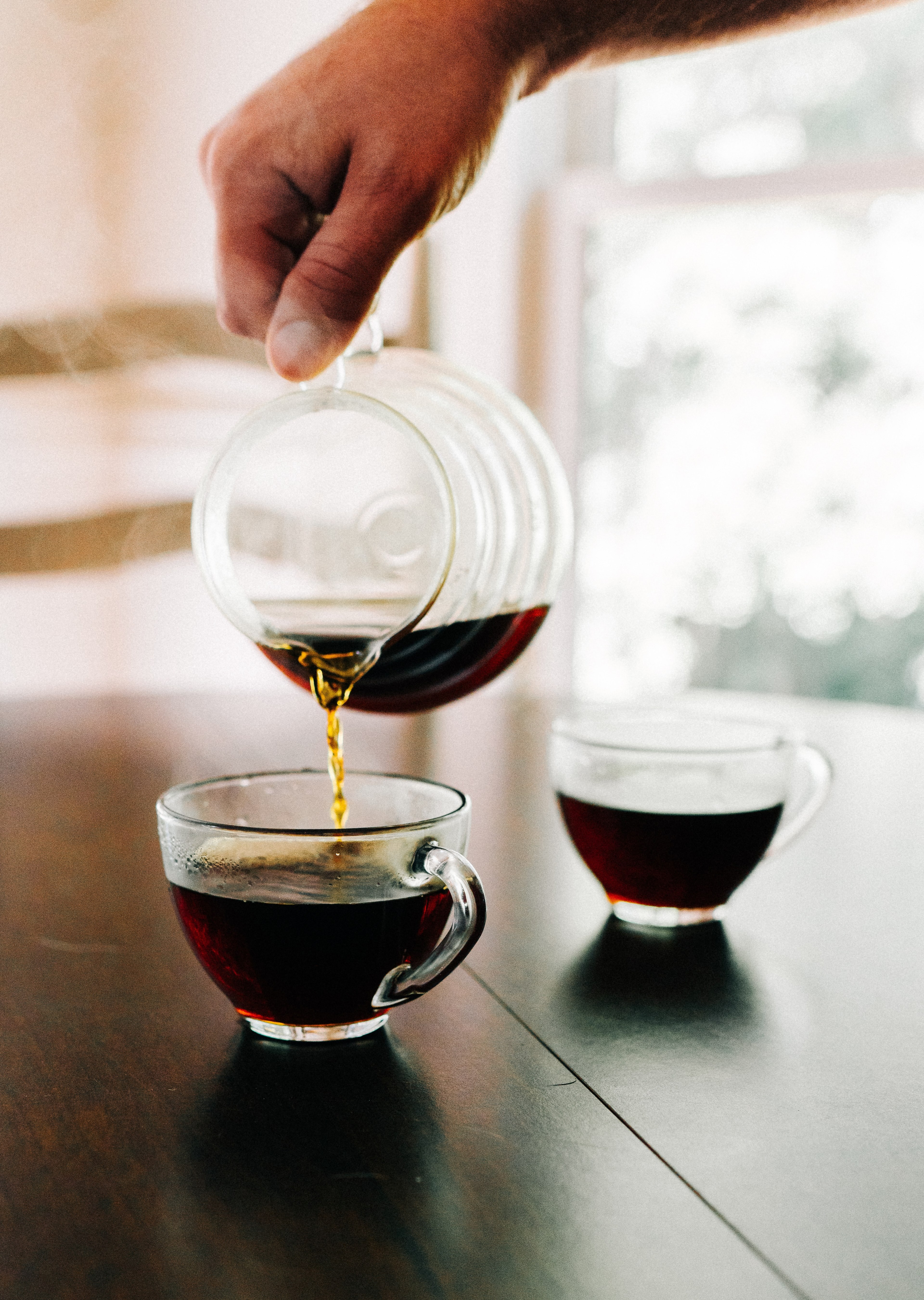 Wallpaper / coffee glass cups pouring and strong HD 4k wallpaper free download