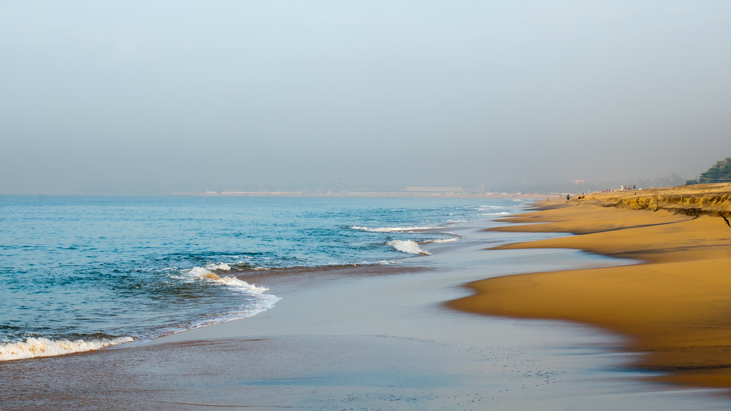 Kollam Beach in Kerala India HD wallpaper