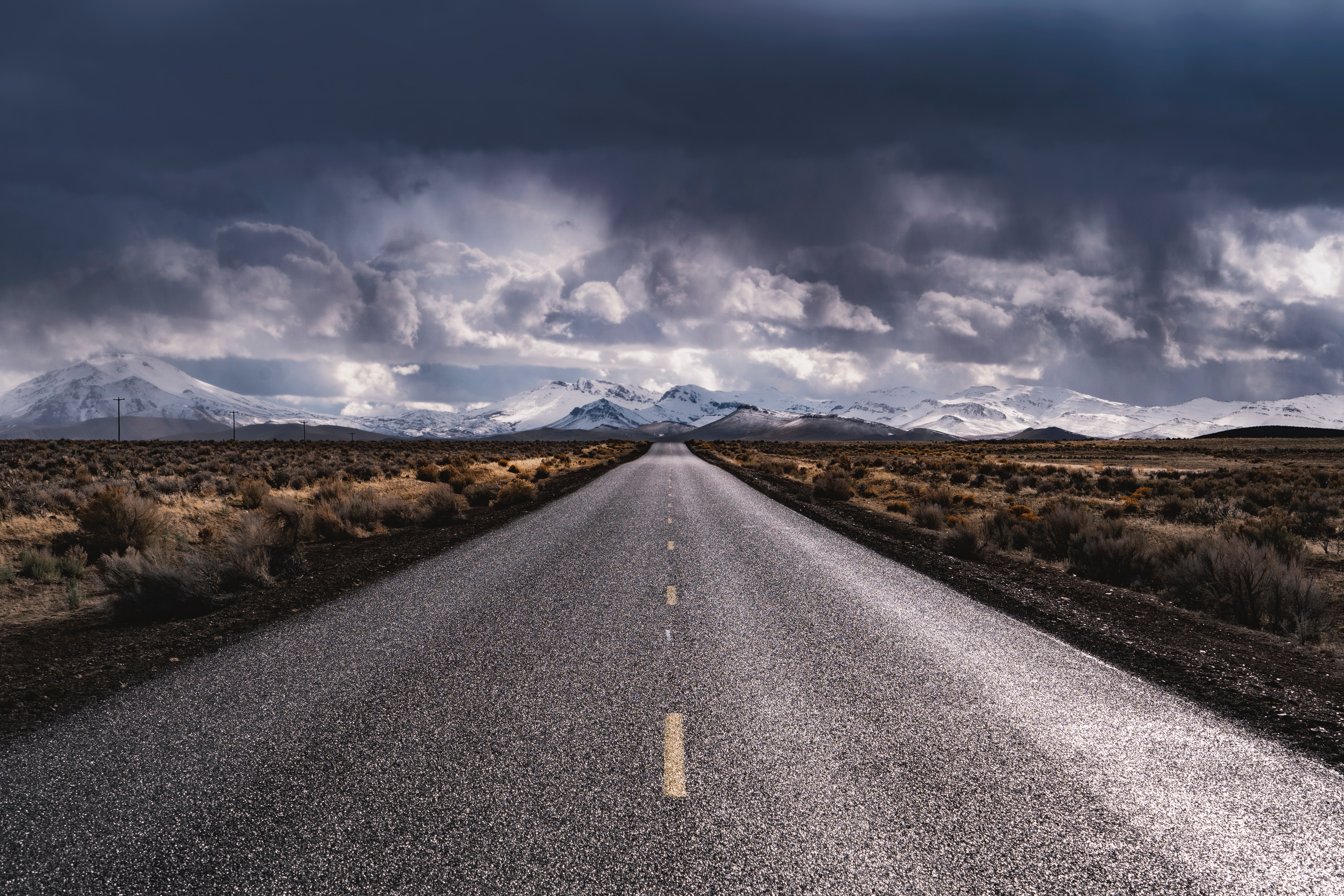 Download wallpaper 6000x4000 road, marking, distance, mountains, clouds HD background