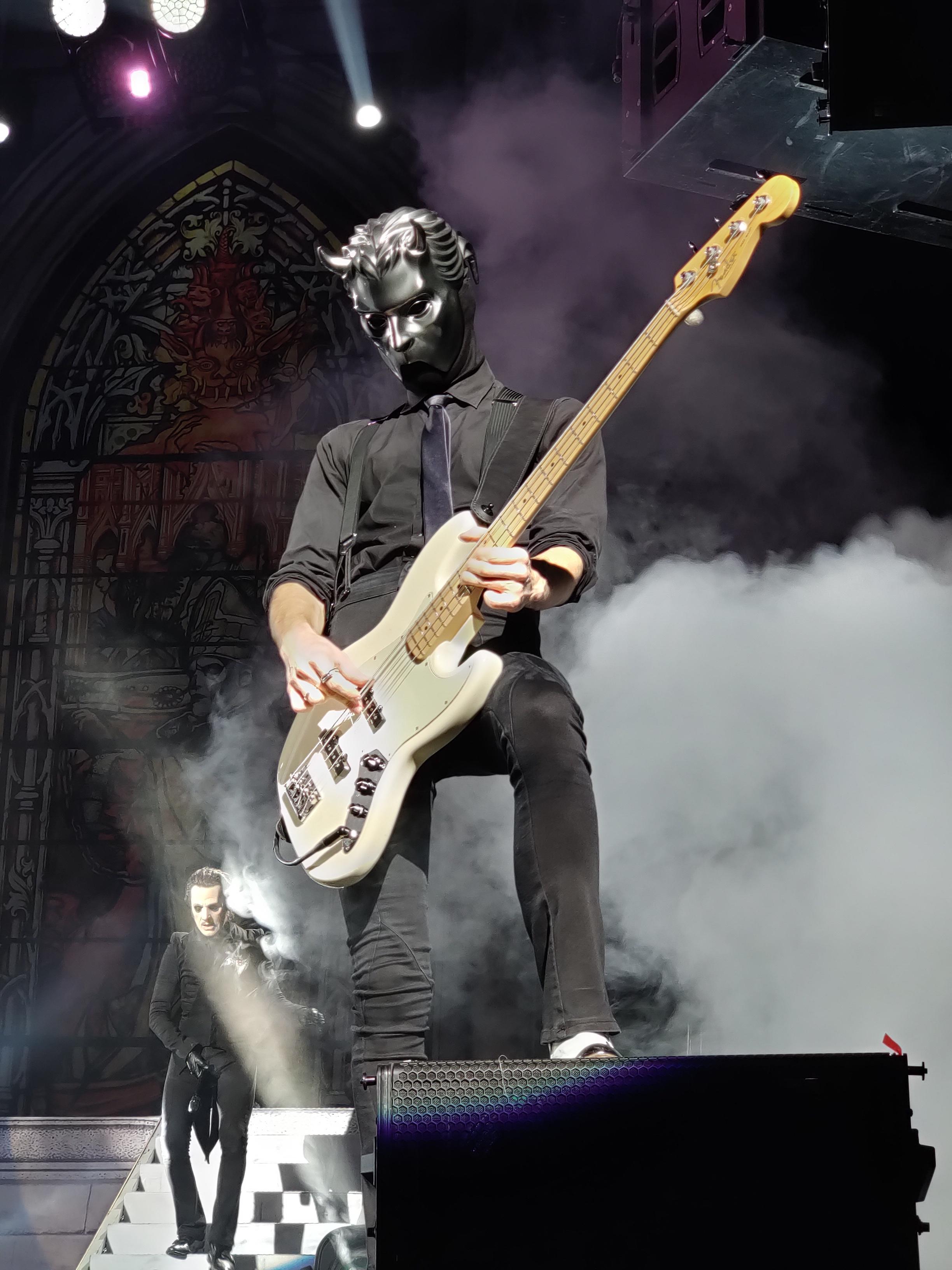 Here are some good picture I took with my phone from the nameless ghouls, Ghost band tour in France in 2019you can use these image as your backgroundwm wallpaper or wtver. I'll