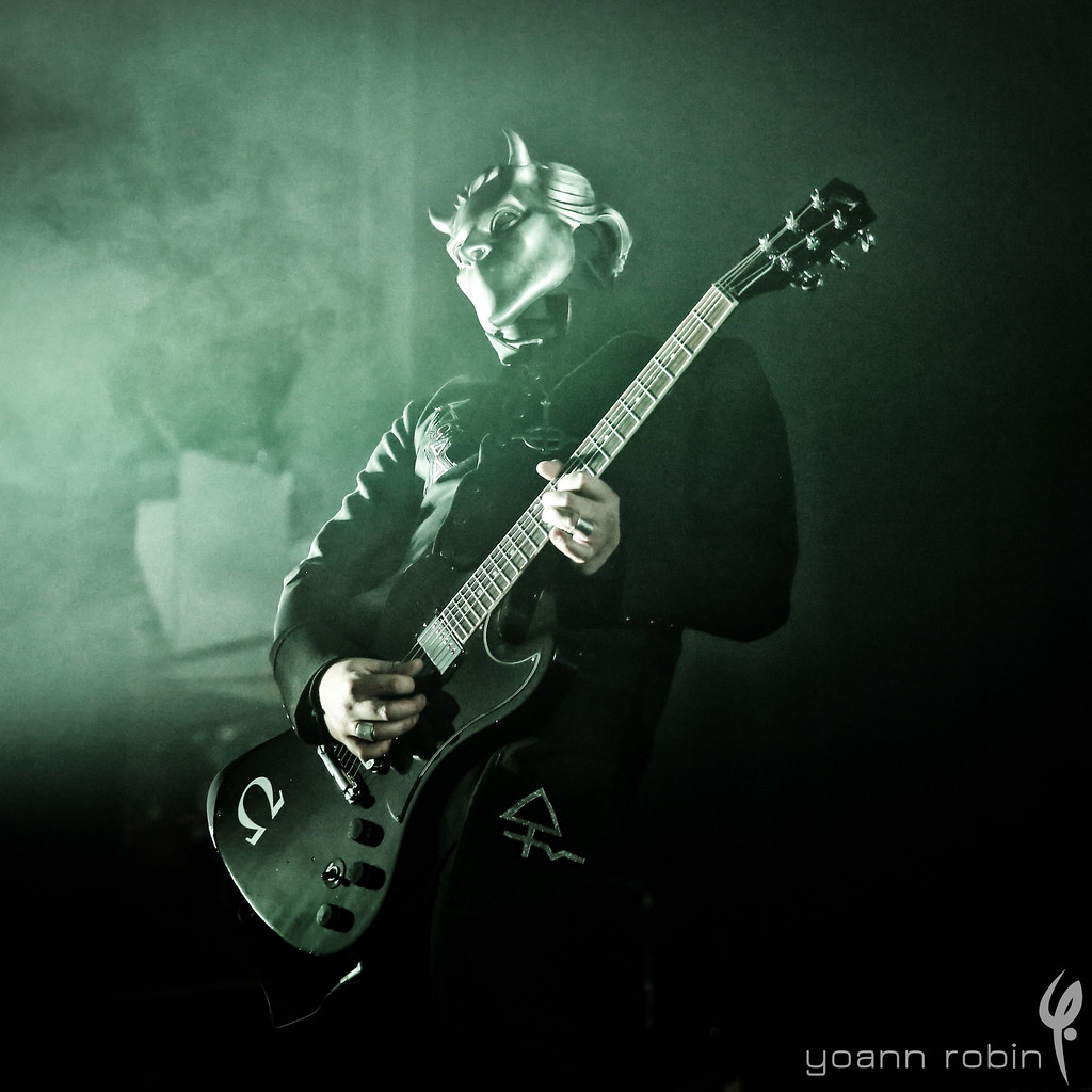 Nameless Ghoul / Ghost. Live in Montreal, QC. ©2015 Yoann R