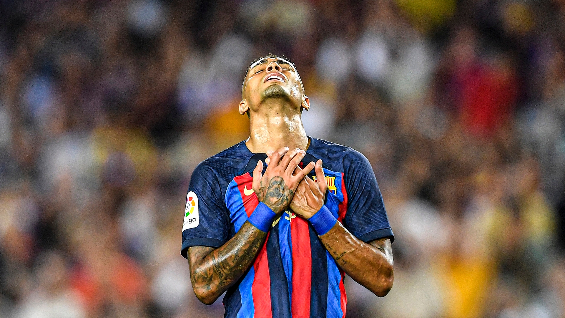 Barcelona frustrated by Rayo Vallecano as Lewandowski & Raphinha's La Liga debuts spoiled. Goal.com US