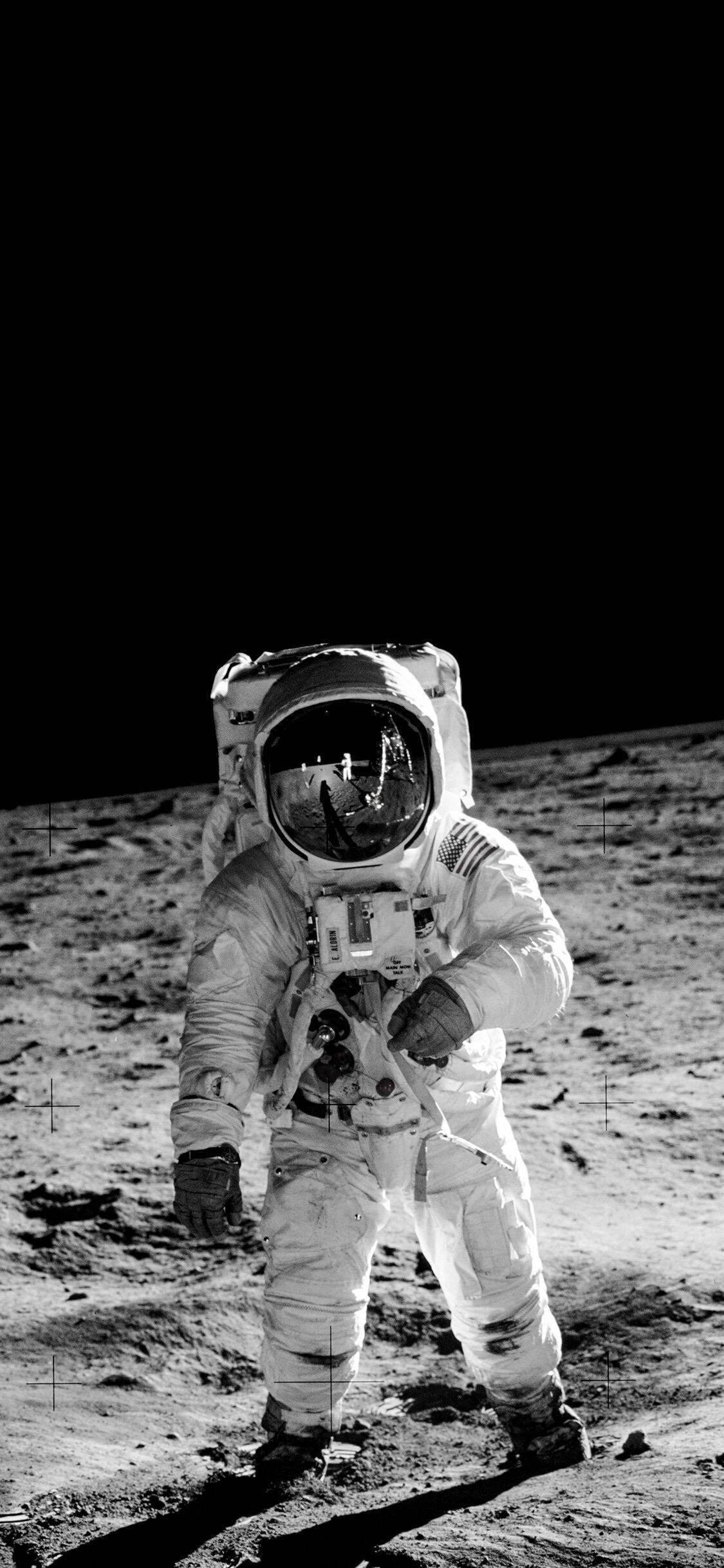 Download Astronaut First Man On Moon Landing iPhone Wallpaper