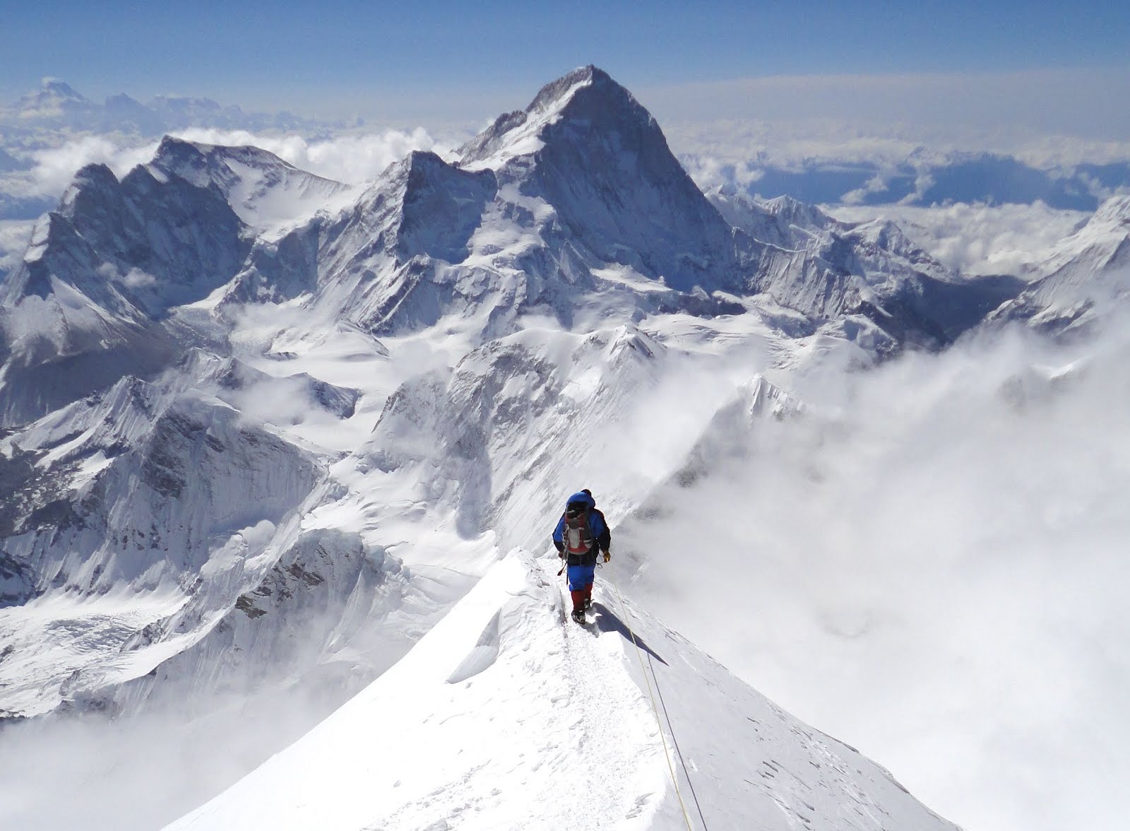Mountaineering Wallpaper