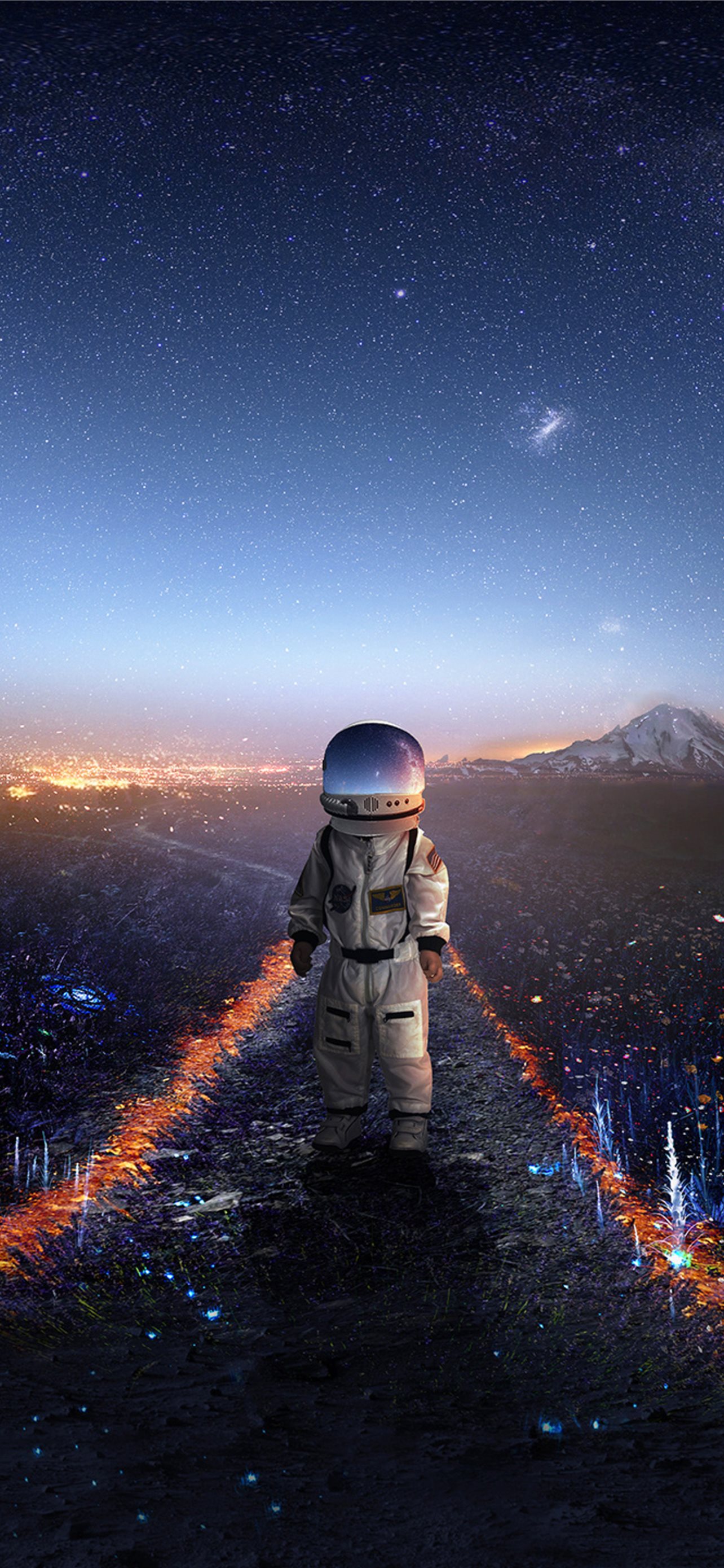 Astronaut Creative Artwork Sony Xperia. iPhone Wallpaper Free Download