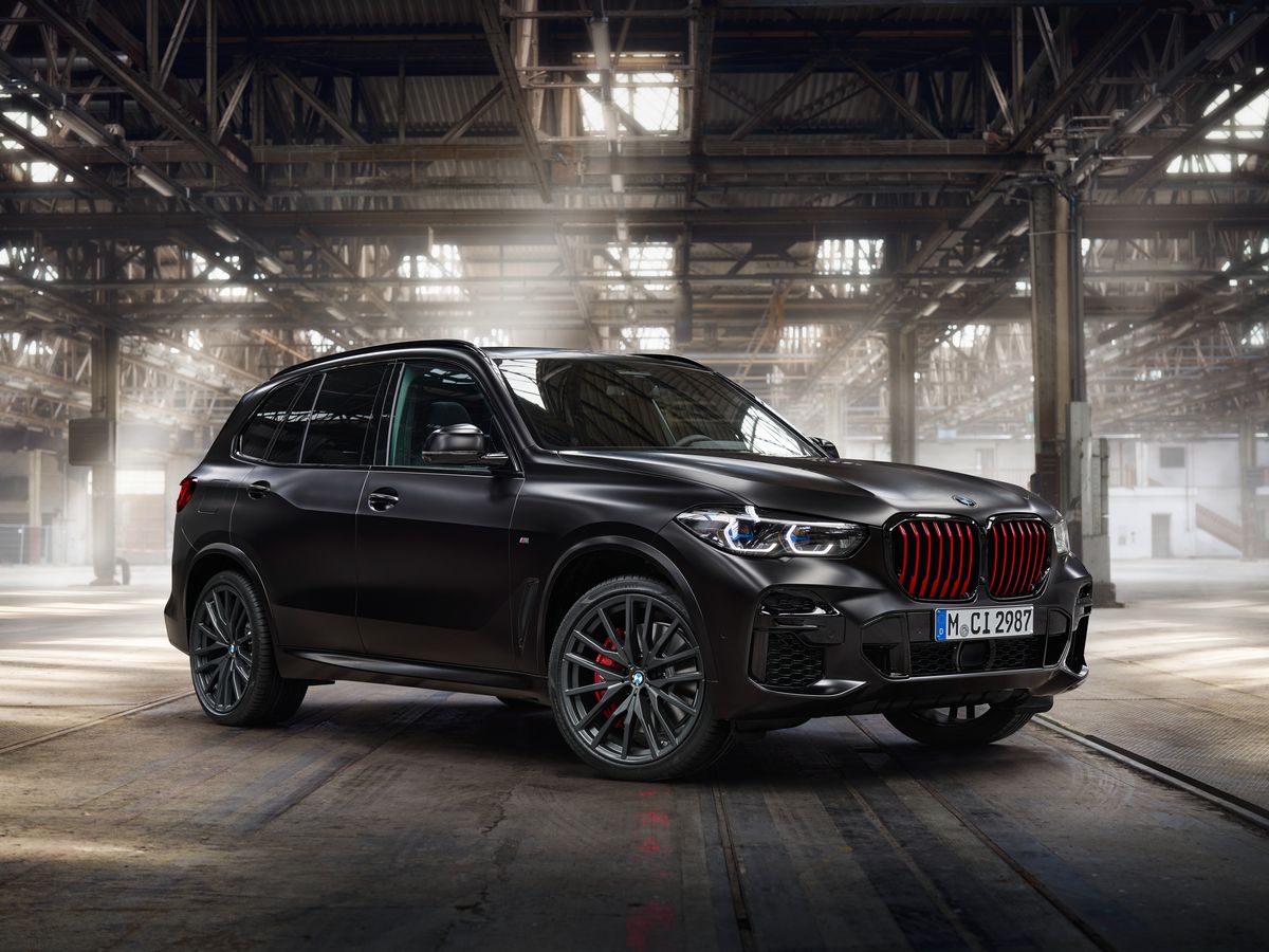 2022 BMW X5 Black Vermilion Edition Is A Blacked Out XDrive40i