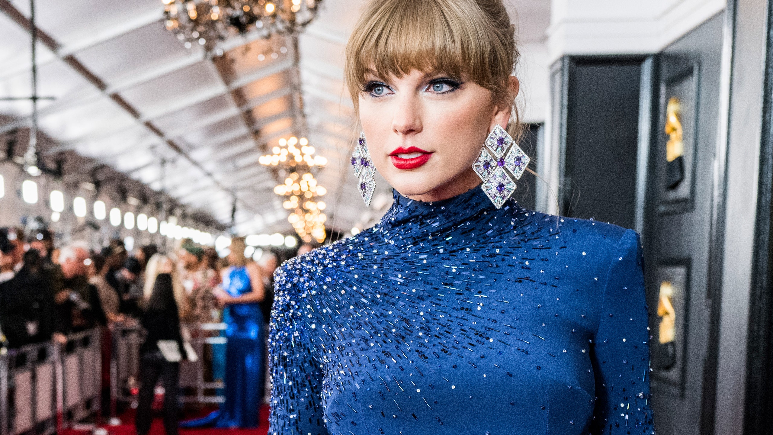 Taylor Swift Hit The Grammys 2023 Red Carpet In A Midnights Inspired Crop Top
