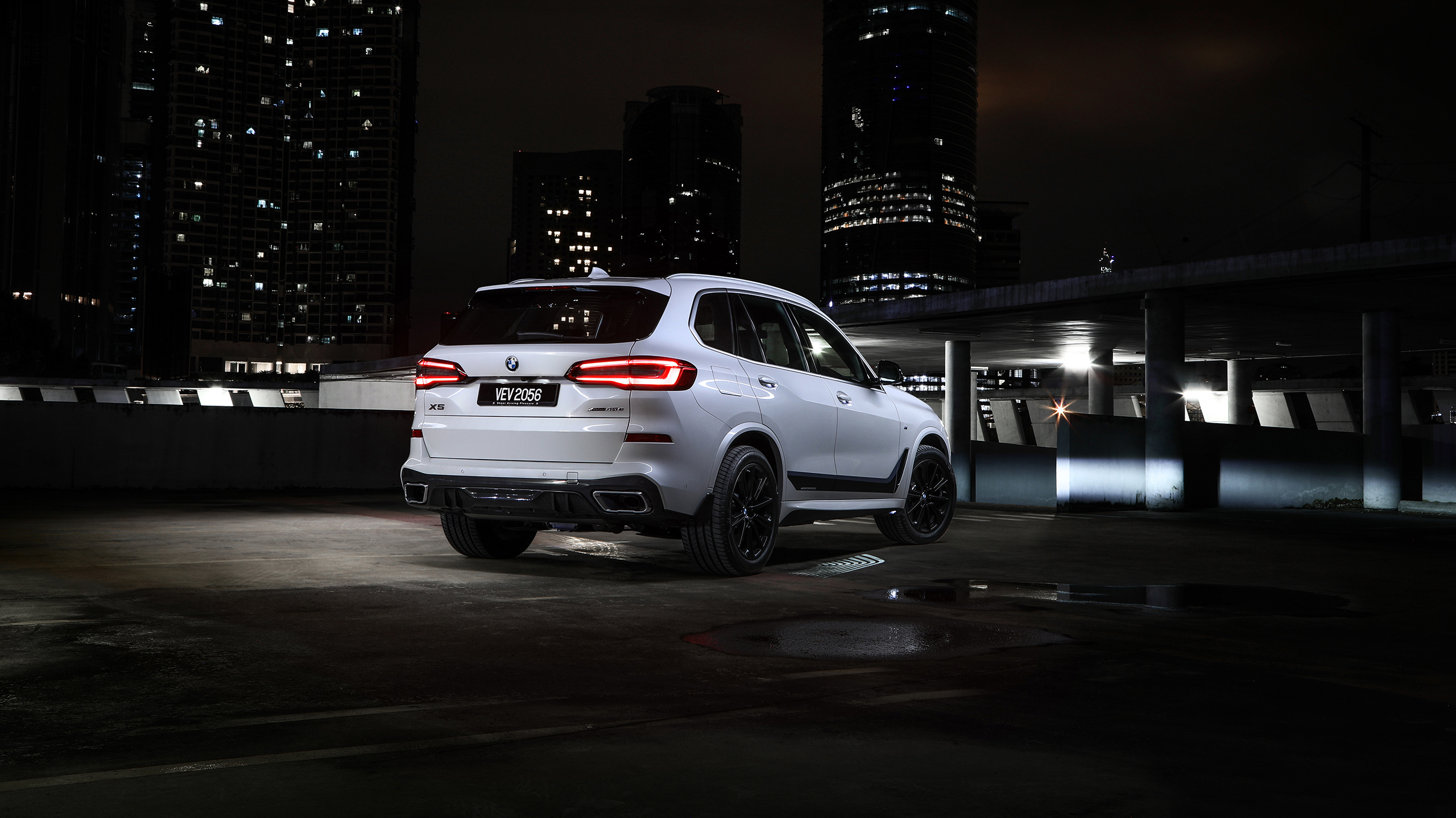 BMW X5 xDrive45e iPerformance M Performance Parts 2020 3 Wallpaper Car Wallpaper