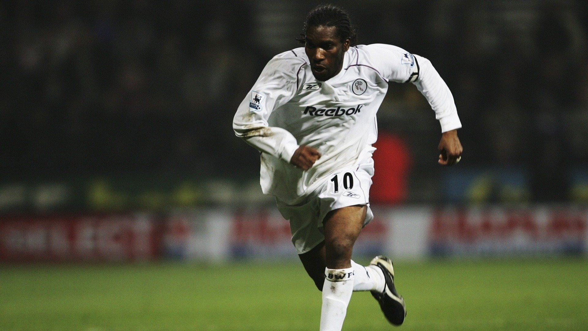 Jay Jay Okocha Wallpapers - Wallpaper Cave