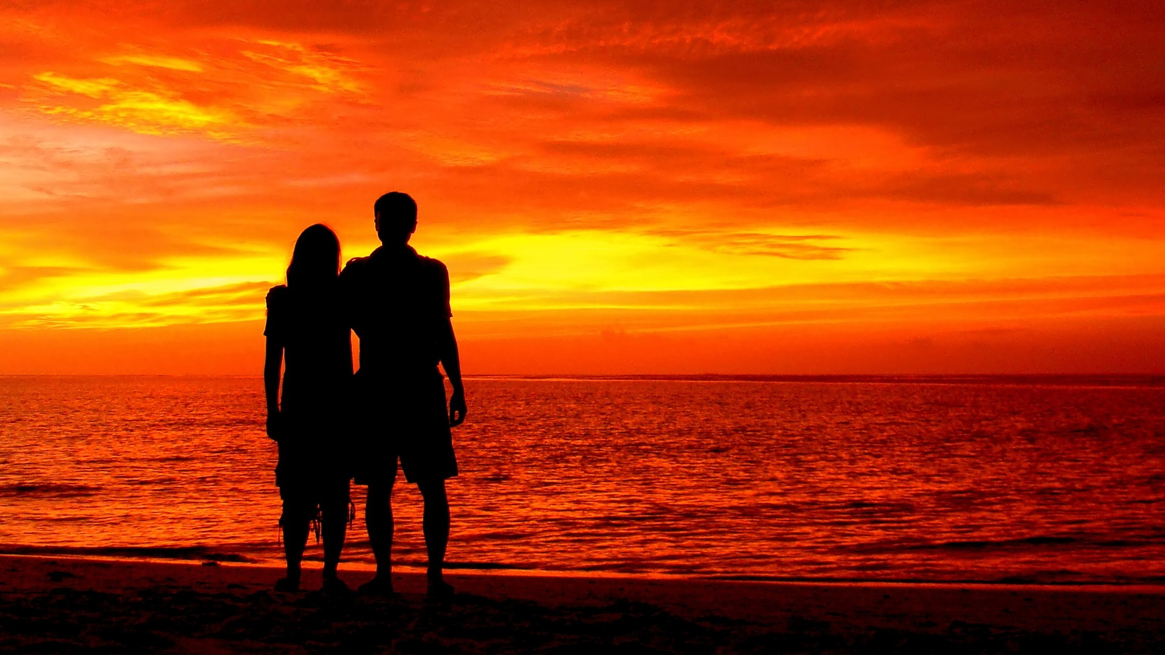 4K, Beach, Silhouette, Sunset, Romantic, Couple Gallery HD Wallpaper