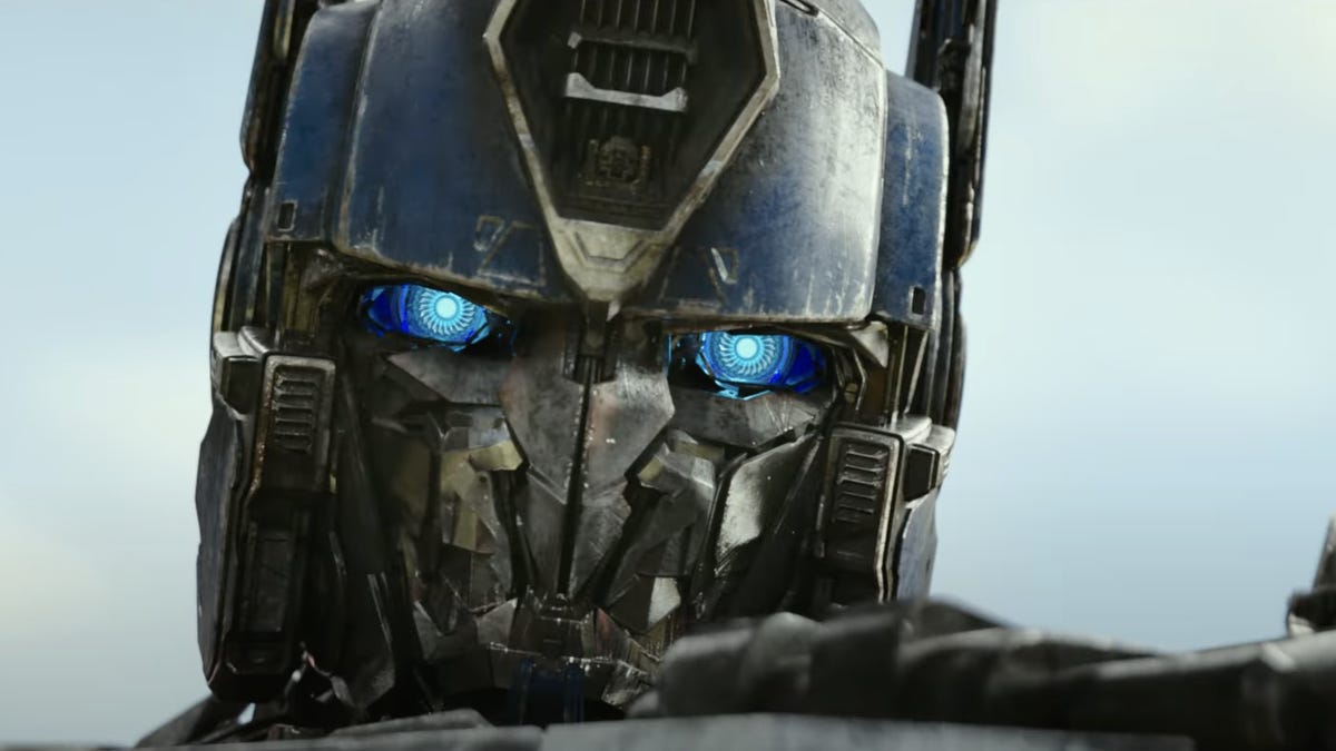 Transformers: Rise of the Beasts' Sees Robot Animals Go to War