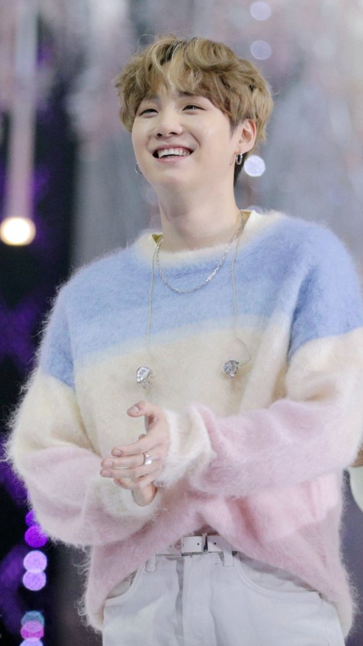 Times BTS' Suga Absolutely Slayed Winter Fashion