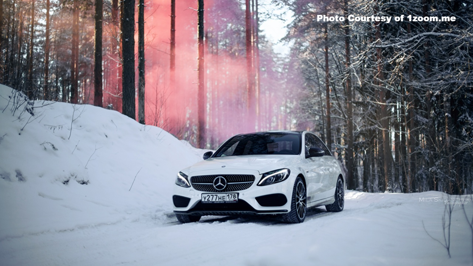 Mercedes Benz Winter Wallpaper