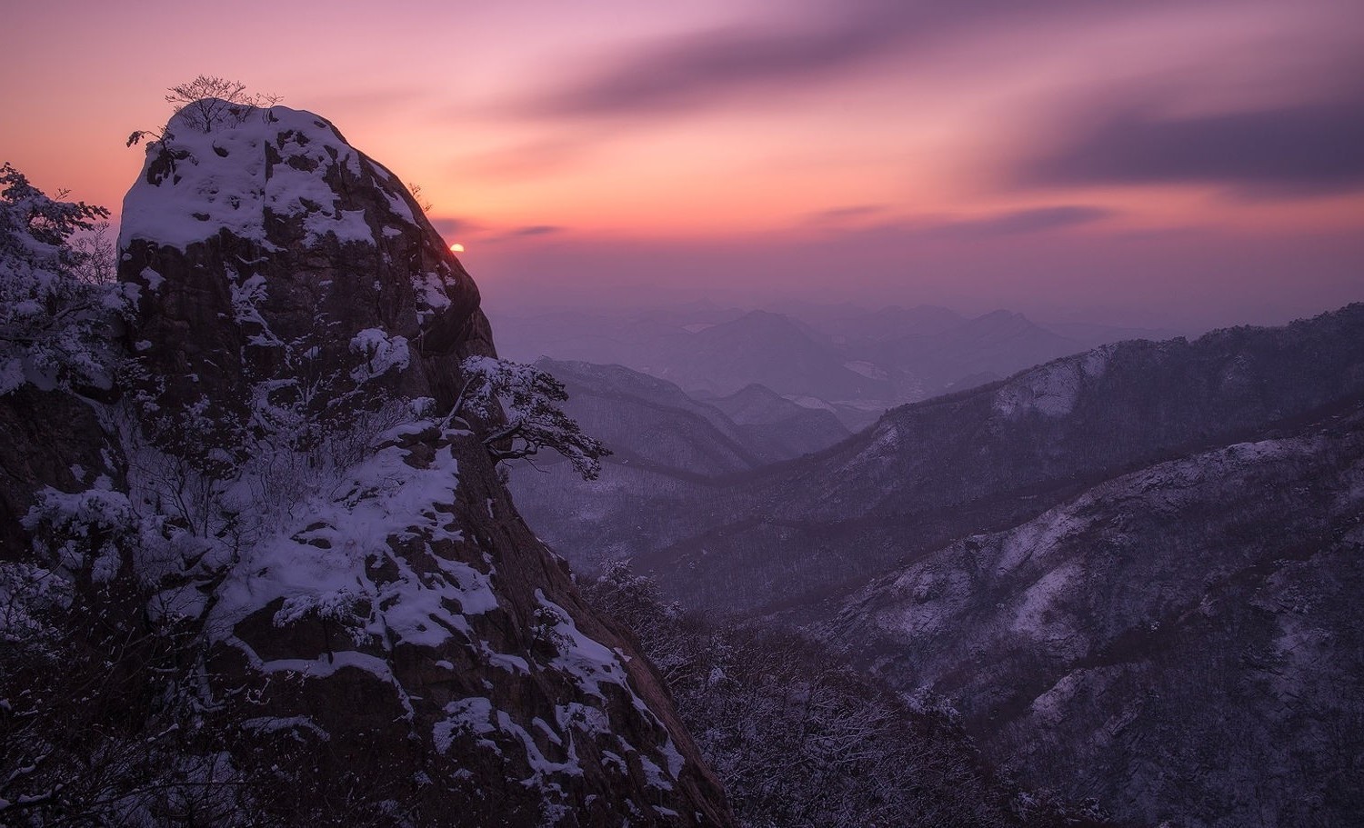 photography, Nature, Mountains, Sunset, Snow, Mist, Sky, Shrubs, Landscape, South Korea Wallpaper HD / Desktop and Mobile Background