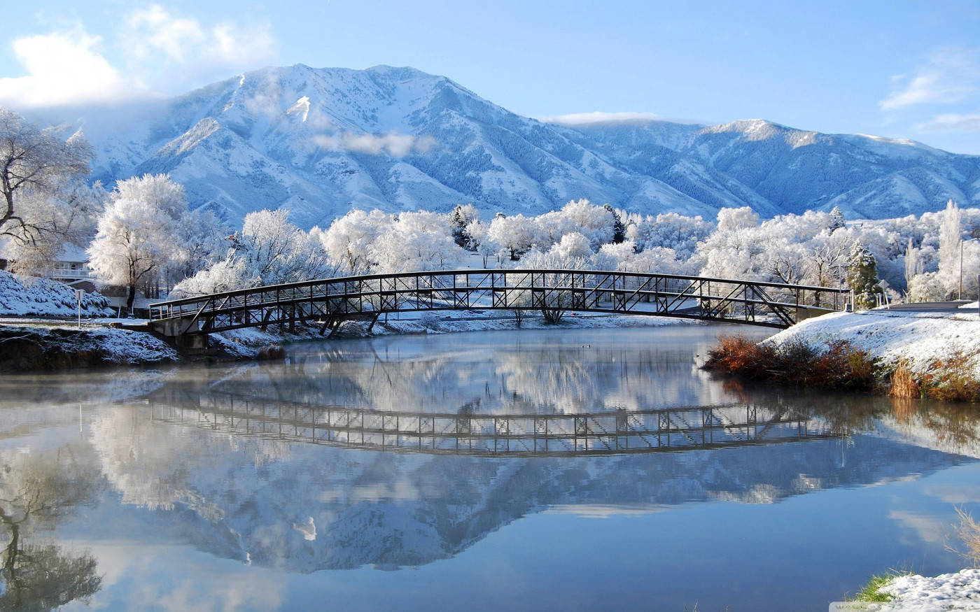 Download Winter Scene Long Bridge Wallpaper