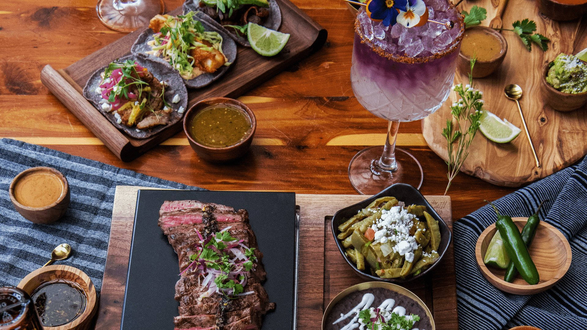 Download Fancy Parrilla Steak Dinner Wallpaper