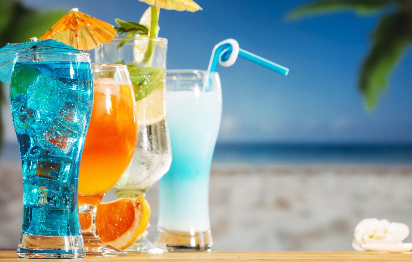 Summer Drinks Wallpaper