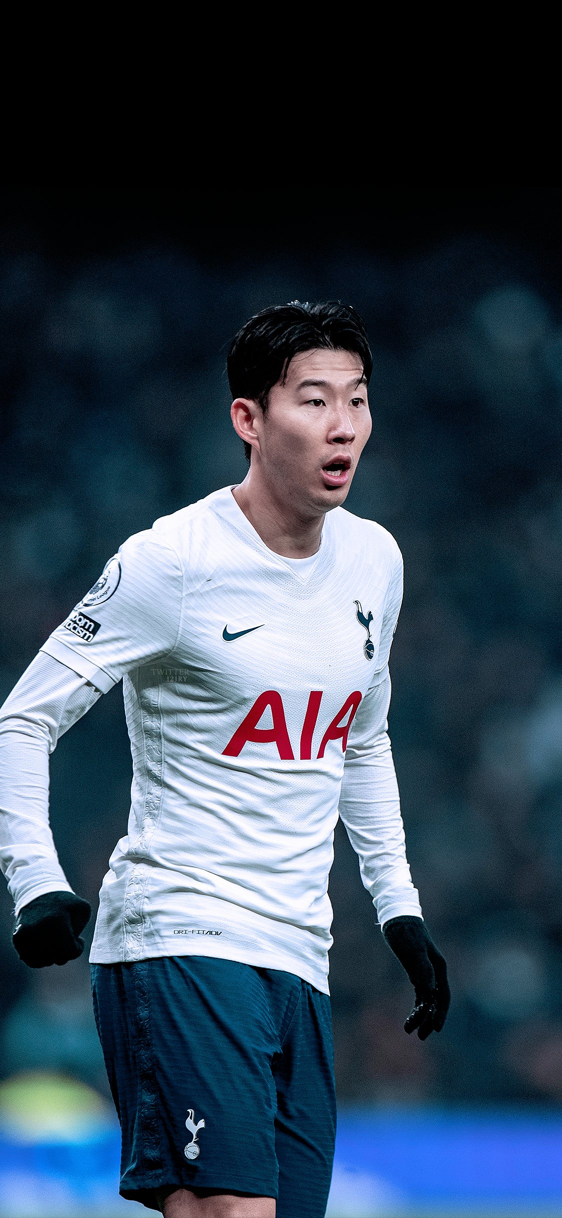 Tadic #Wallpaper └