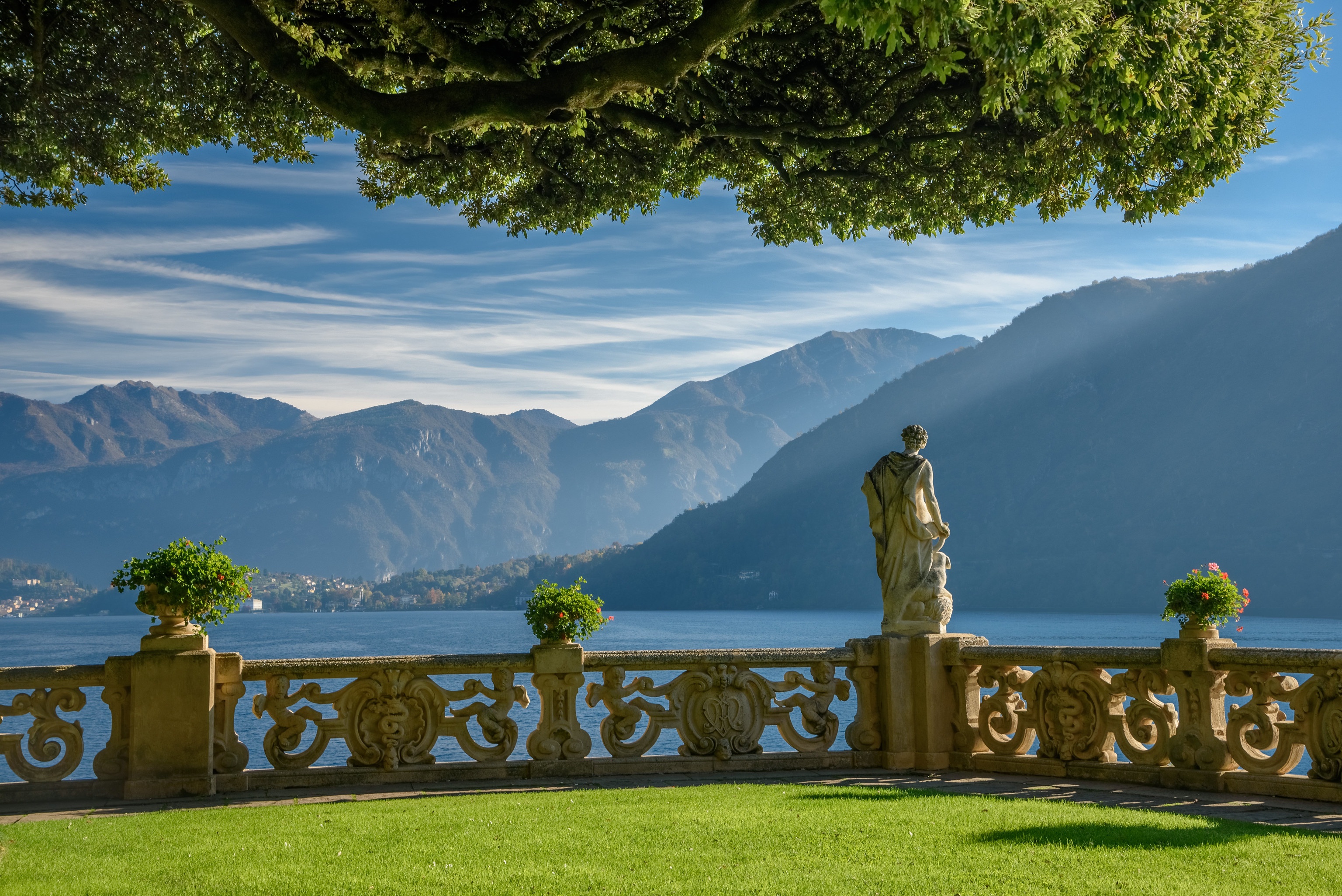 Lake Como HD Wallpaper and Background