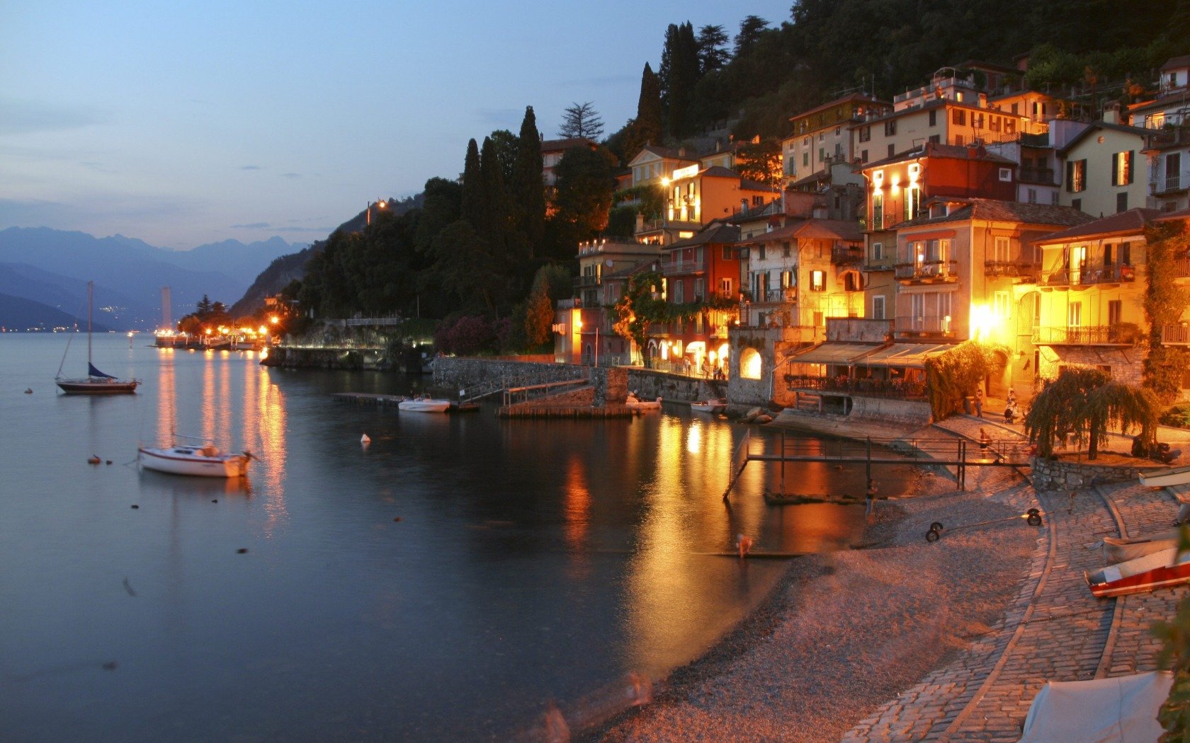 como, Lake, Italy Wallpaper HD / Desktop and Mobile Background