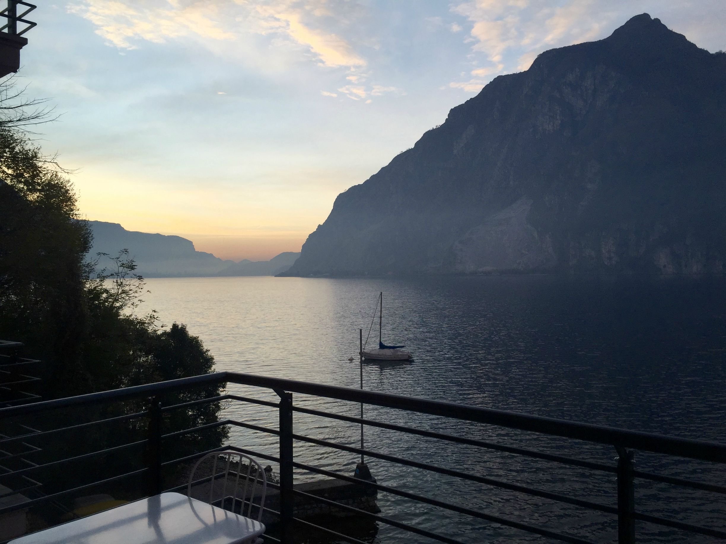 Lake Como Italy HD wallpaper