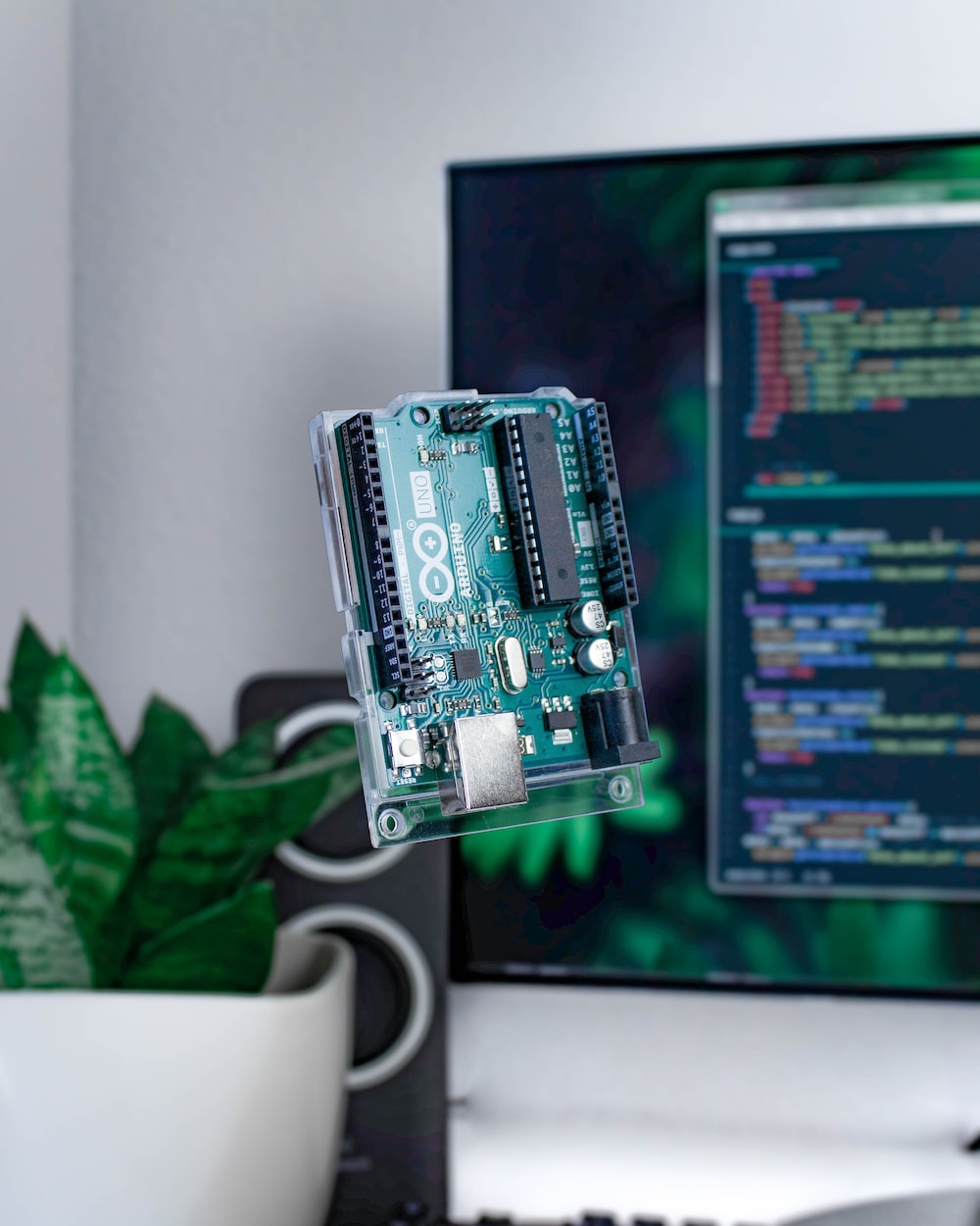 Arduino Uno Picture. Download Free Image