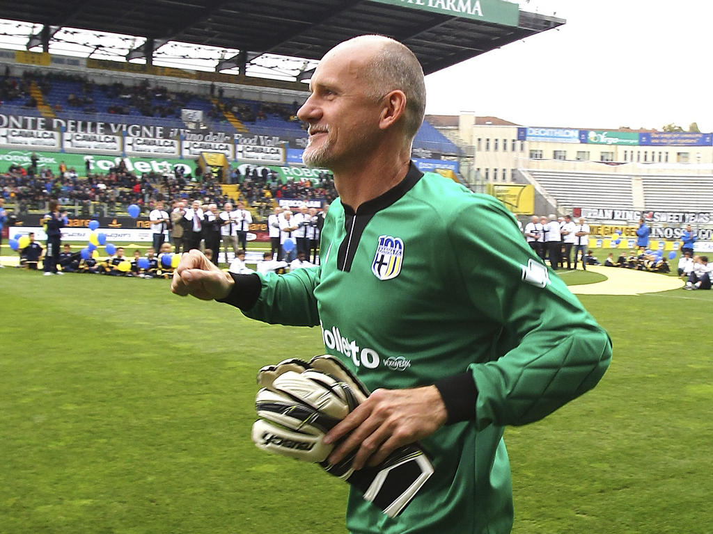 Football News World Cup winner Taffarel joins Dunga revolution