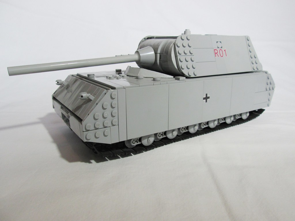 Panzer VIII Maus. Type: Heavy Tank Country: Germany Manufac