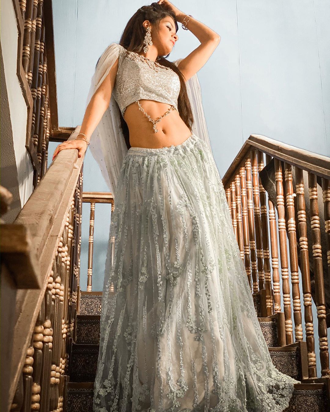Avneet Kaur Navel