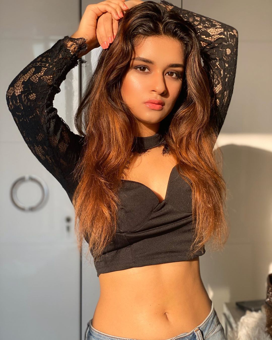 Avneet Kaur HD Image Avneet Kaur Wallpaper Avneet Kaur New Image