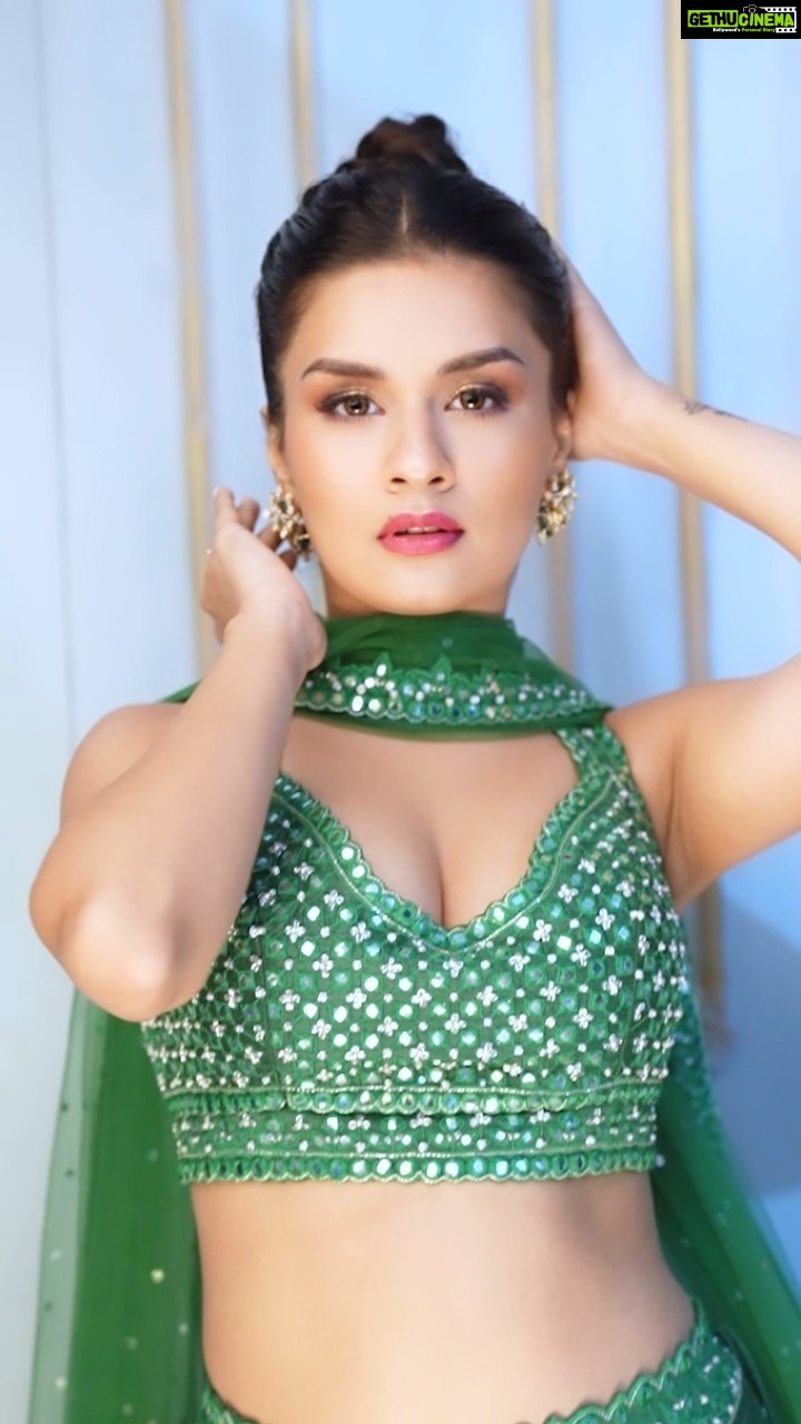 Avneet Kaur Instagram rama