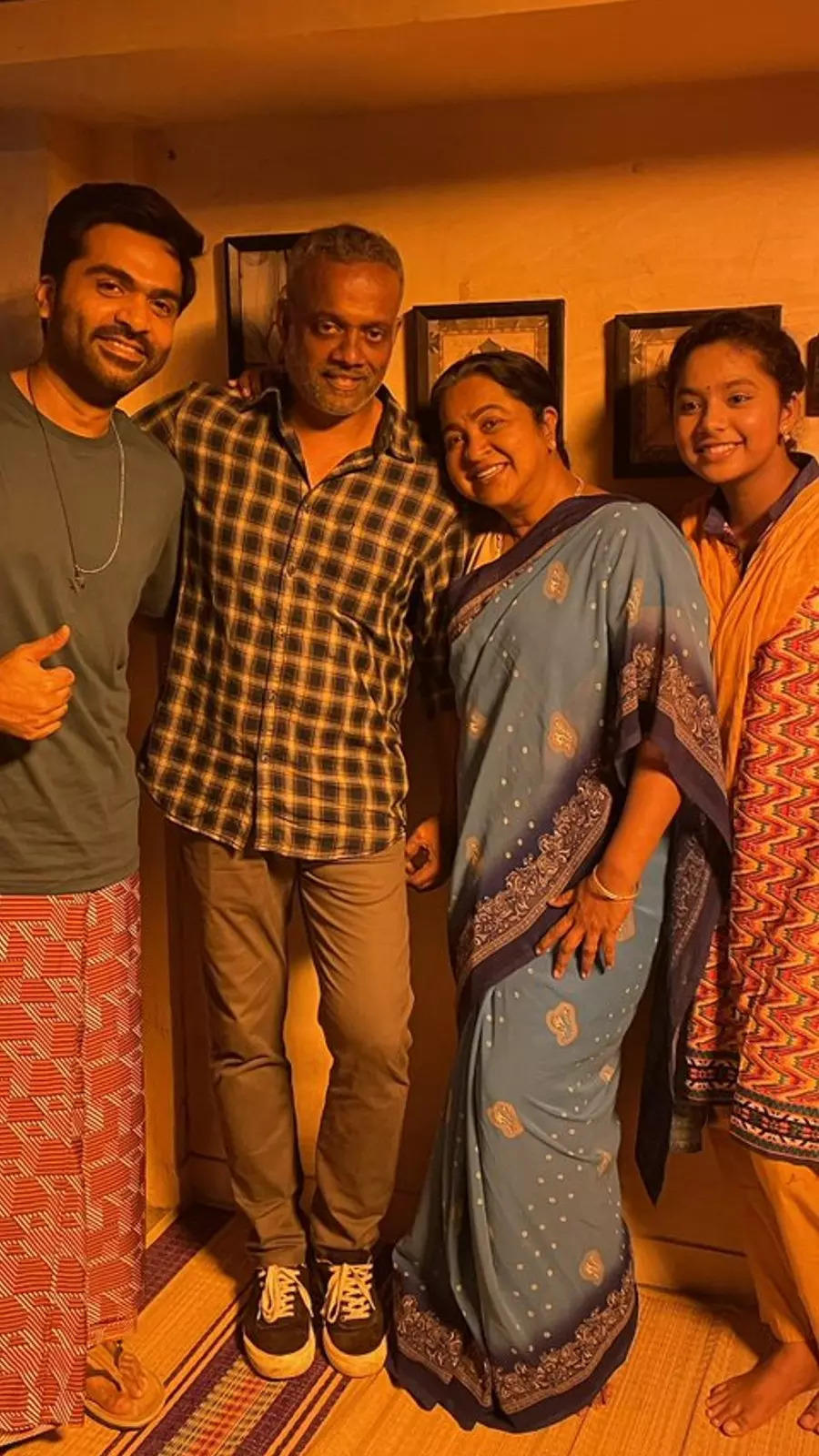 From the sets of 'Venthu Thaninthathu Kaadu'