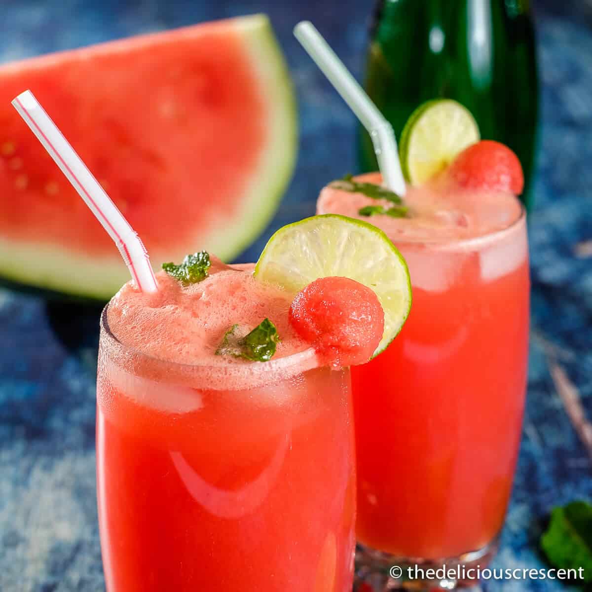 Watermelon Juice with Mint Delicious Crescent