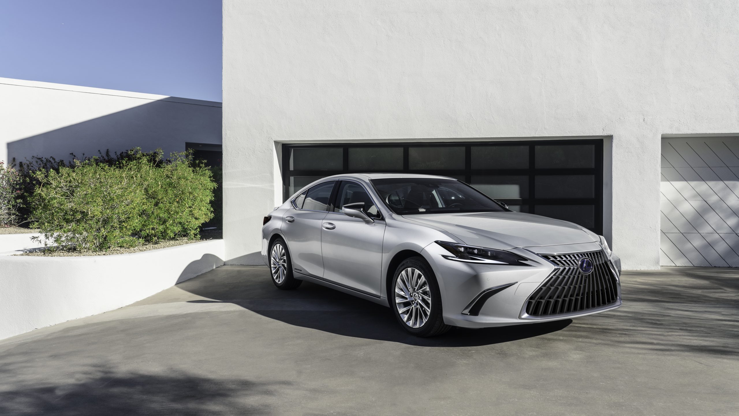 New and Used Lexus ES: Prices, Photo, Reviews, Specs Car Connection