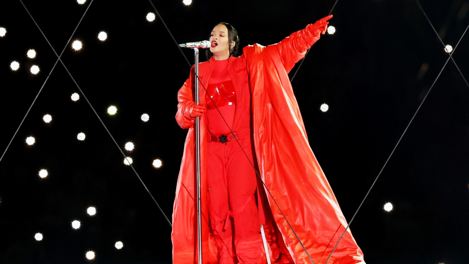 A Pregnant Rihanna Performs Super Bowl LVII Halftime Show: Watch