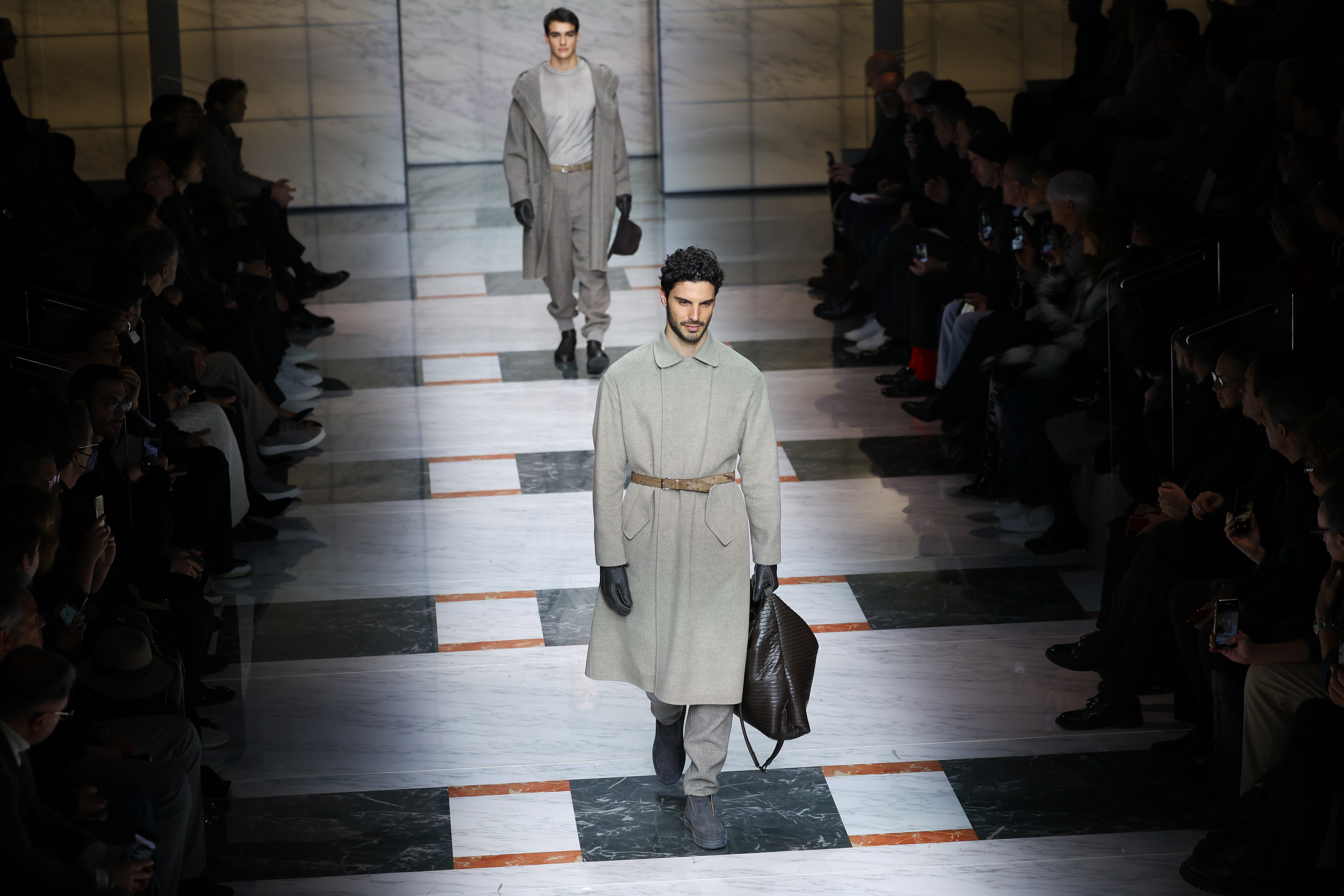 Milan Fashion Week 2023, Giorgio Armani's wardrobe pays homage to Milan's refined elegance
