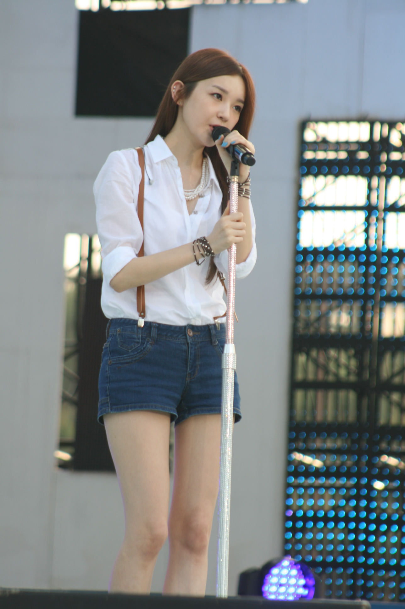 Kang Min