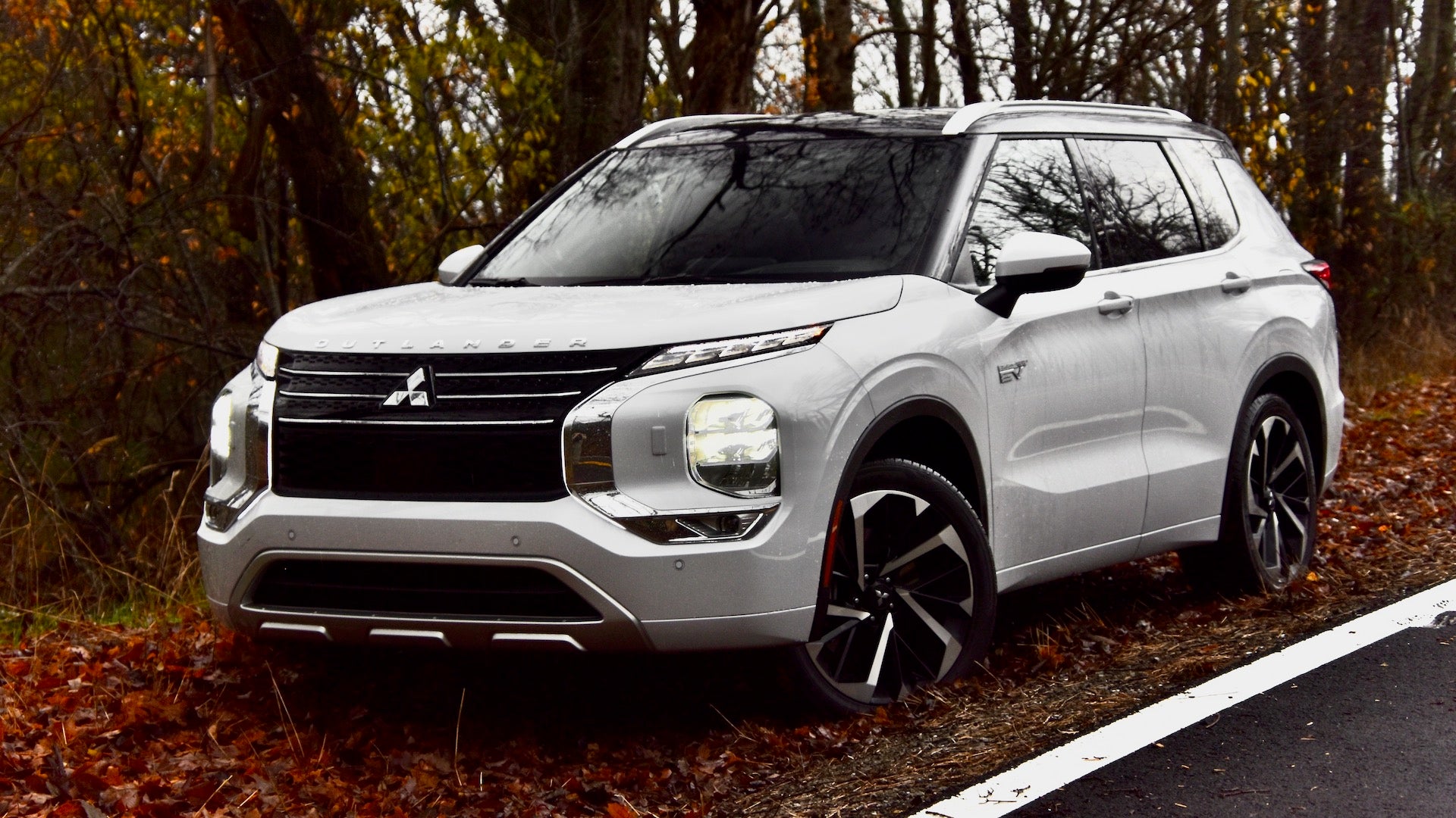 2023 Mitsubishi Outlander PHEV First Drive Review: An Offbeat but Capable SUV