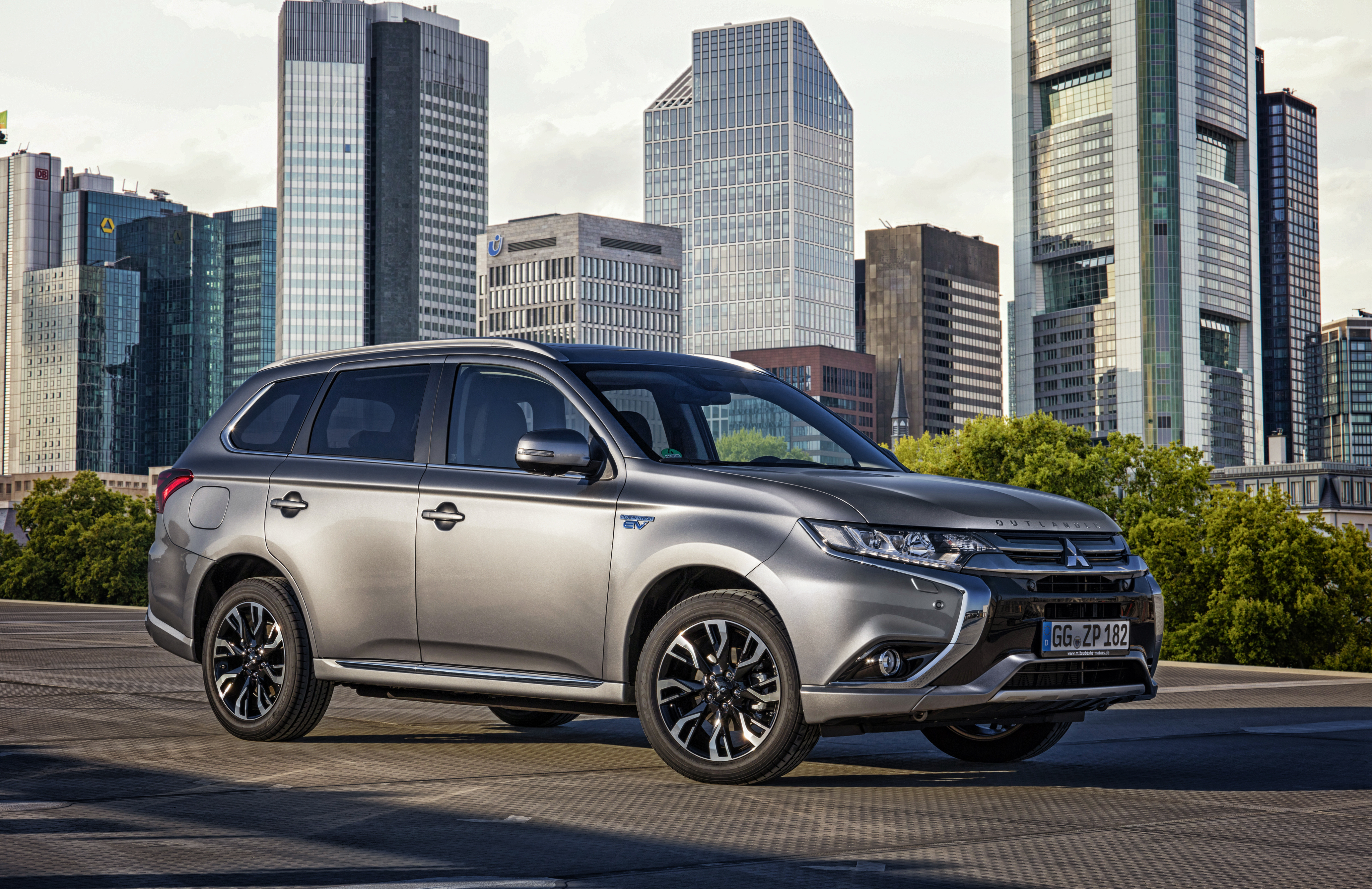 Mitsubishi Outlander HD Wallpaper and Background