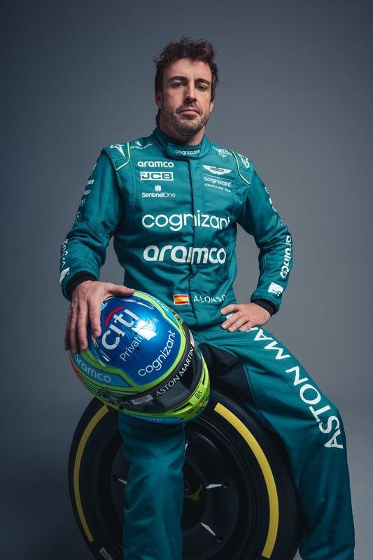 2023 Aston Martin F1 wallpaper