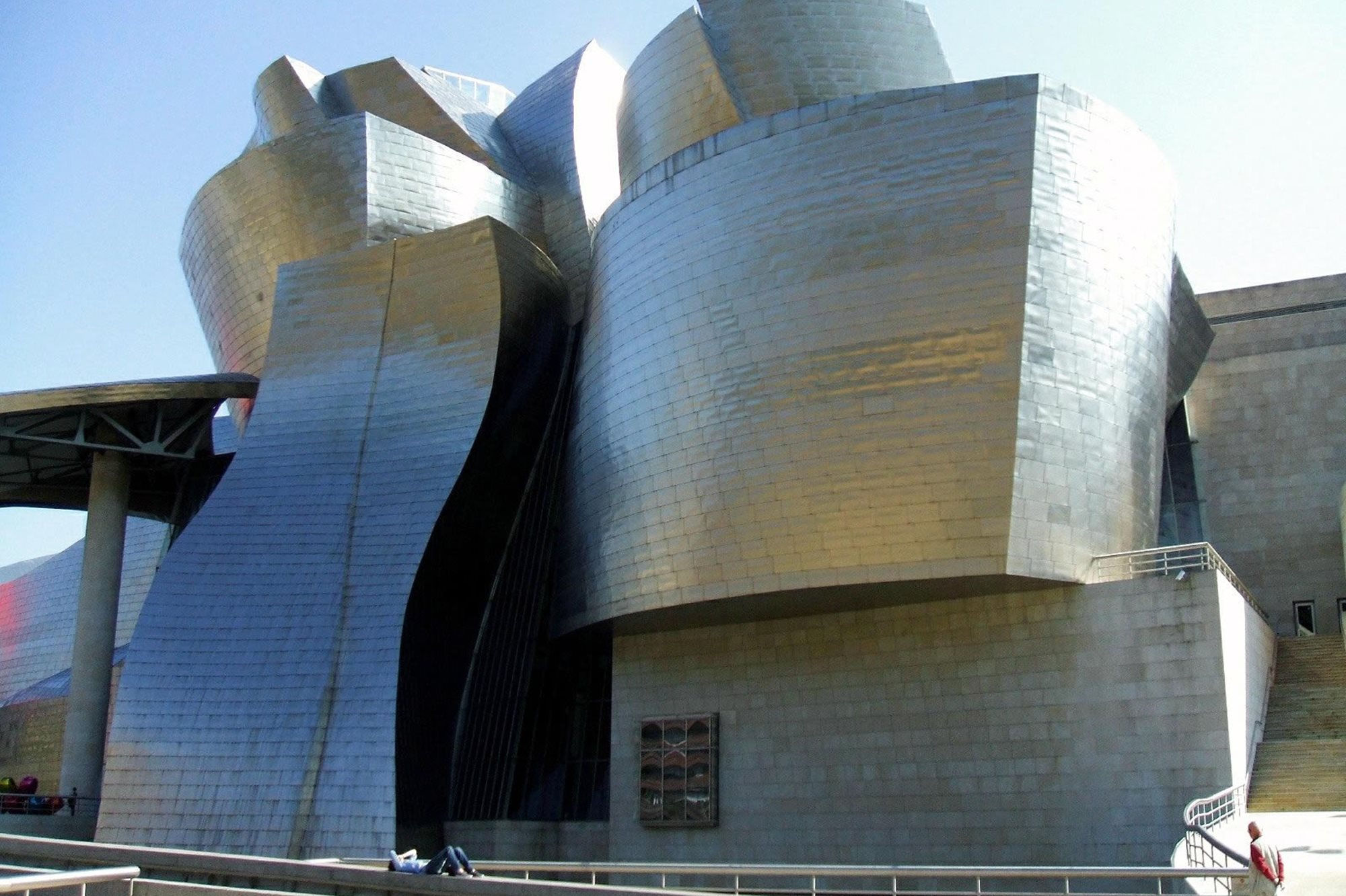 Guggenheim Museum Bilbao (Vizcaya): Information, rates, prices, tickets, how to get there, telephone, schedules, map, photo, books and guides, guided visits and tours